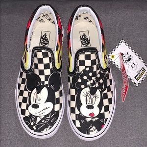 BRAND NEW Mickey Minnie KIDS VANS SIZE 3 NO BOX
